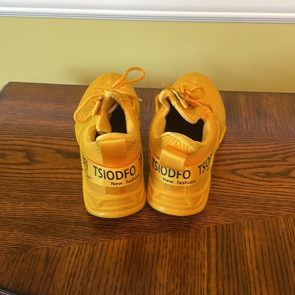 Athletic Shoes Breathable Running Shoes Non-Slip Fashion Sneakers - Picture 7 of 10